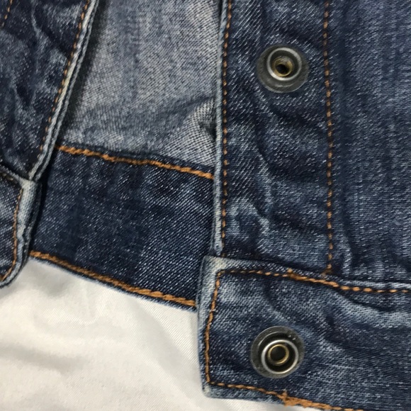 Girls Button Jean Jacket - Picture 4 of 9